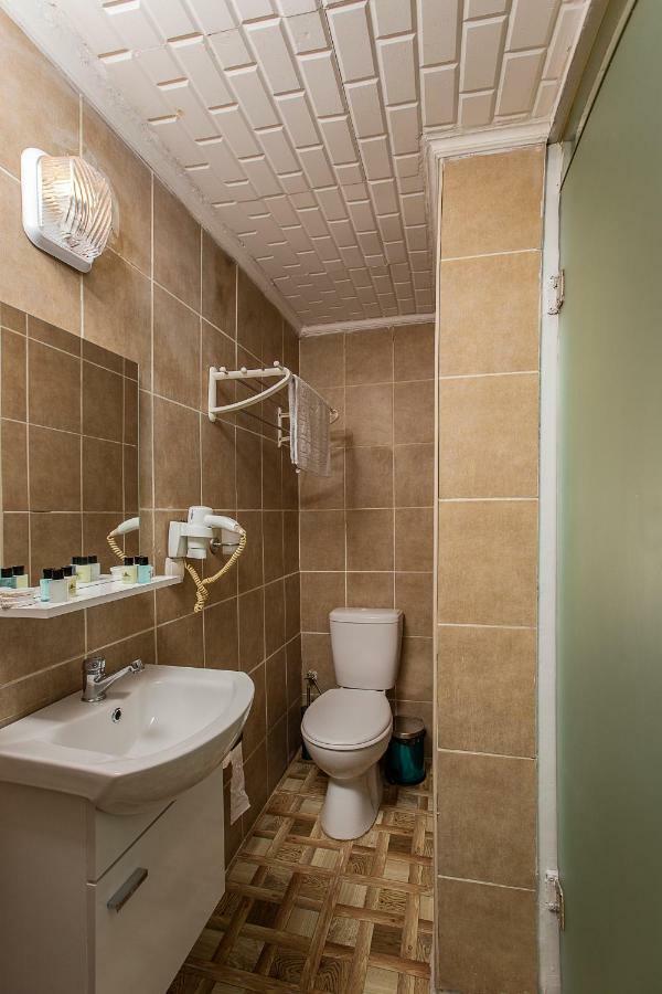 Royal Family Hotel Истанбул Екстериор снимка